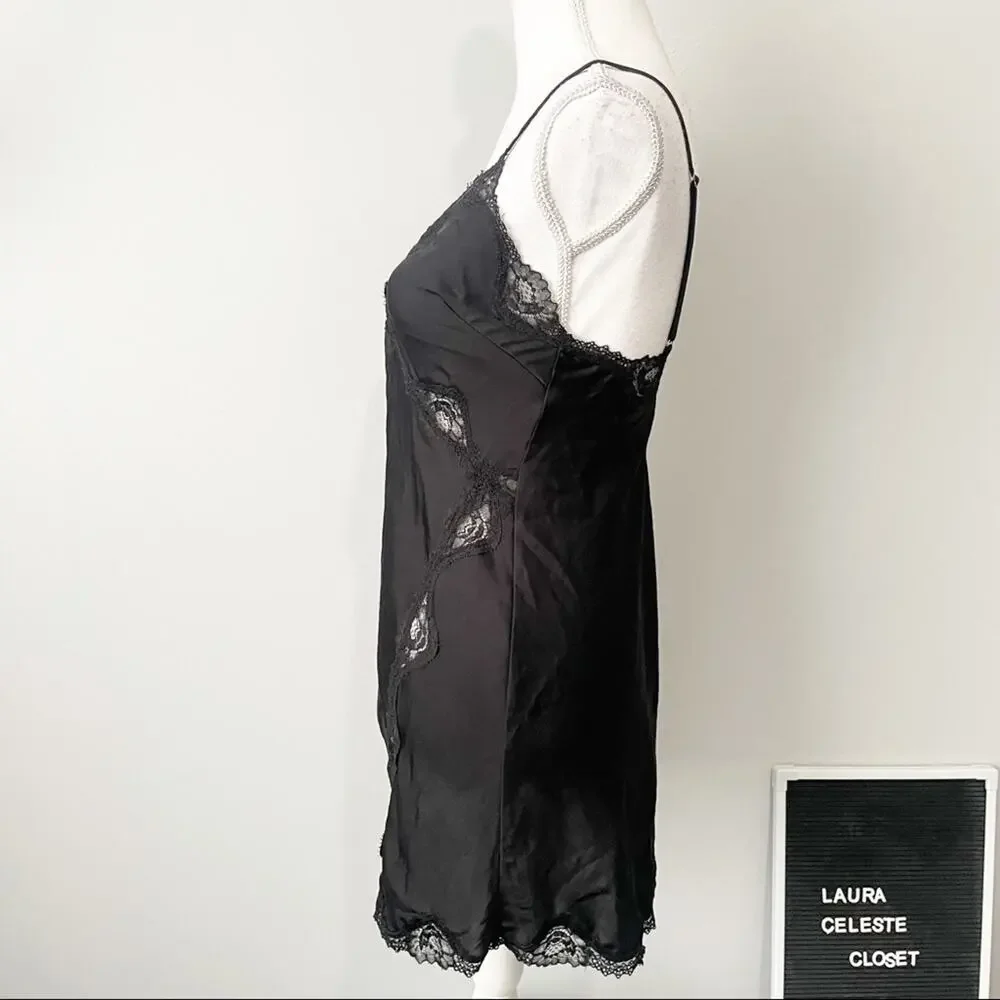 Victoria’s Secret black lace lingerie slip dress size small nightie sexy